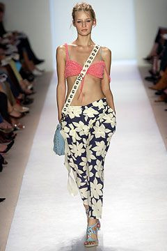 BCBG By Max Azria fashion show for Spring/Summer 2004