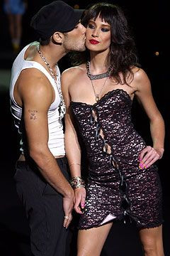 Betsey Johnson fashion show for Spring/Summer 2004