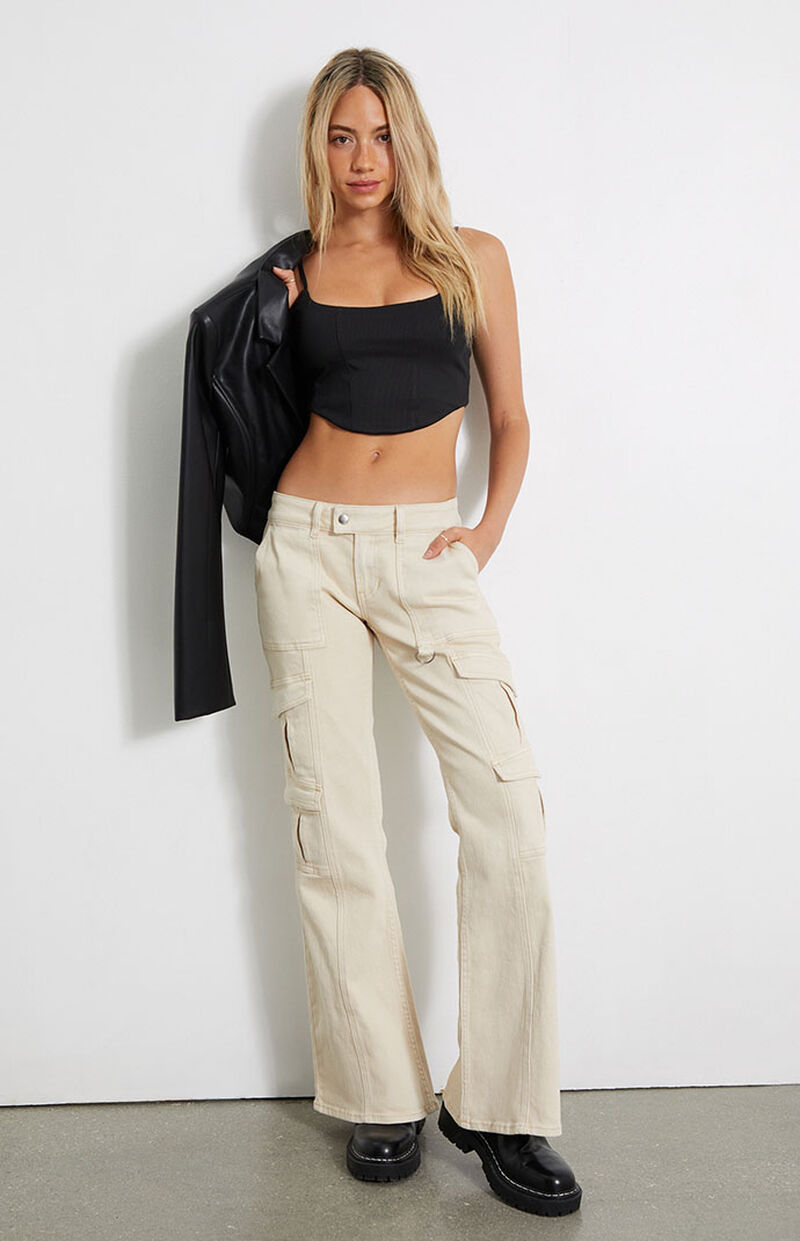 Ella Ayalon featured in  the PacSun catalogue for Spring/Summer 2023