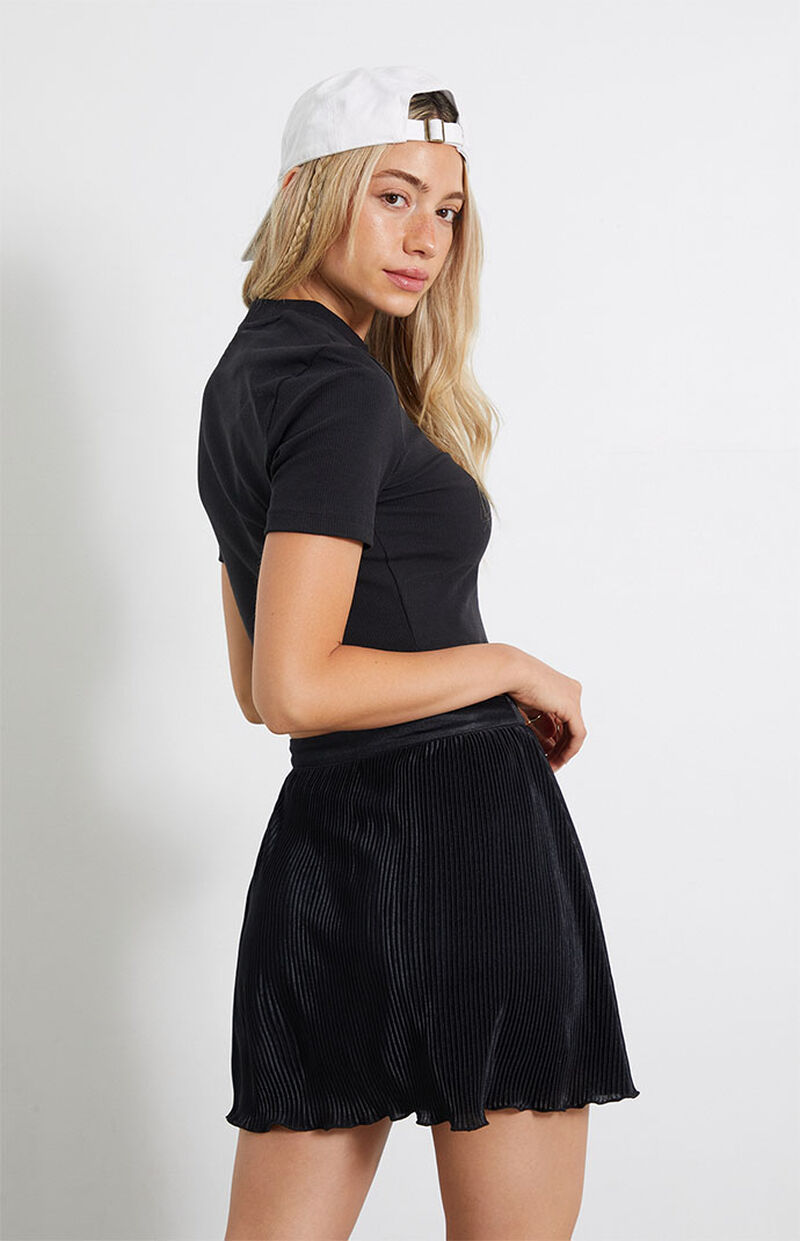 Ella Ayalon featured in  the PacSun catalogue for Spring/Summer 2023