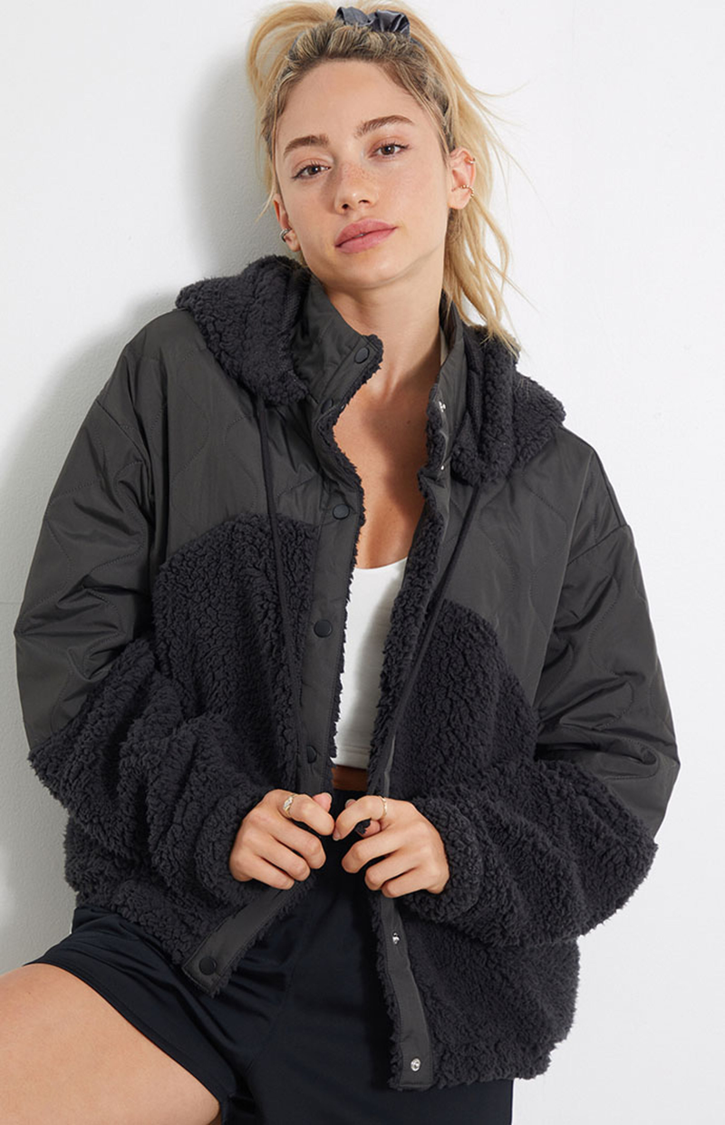 Ella Ayalon featured in  the PacSun catalogue for Winter 2022