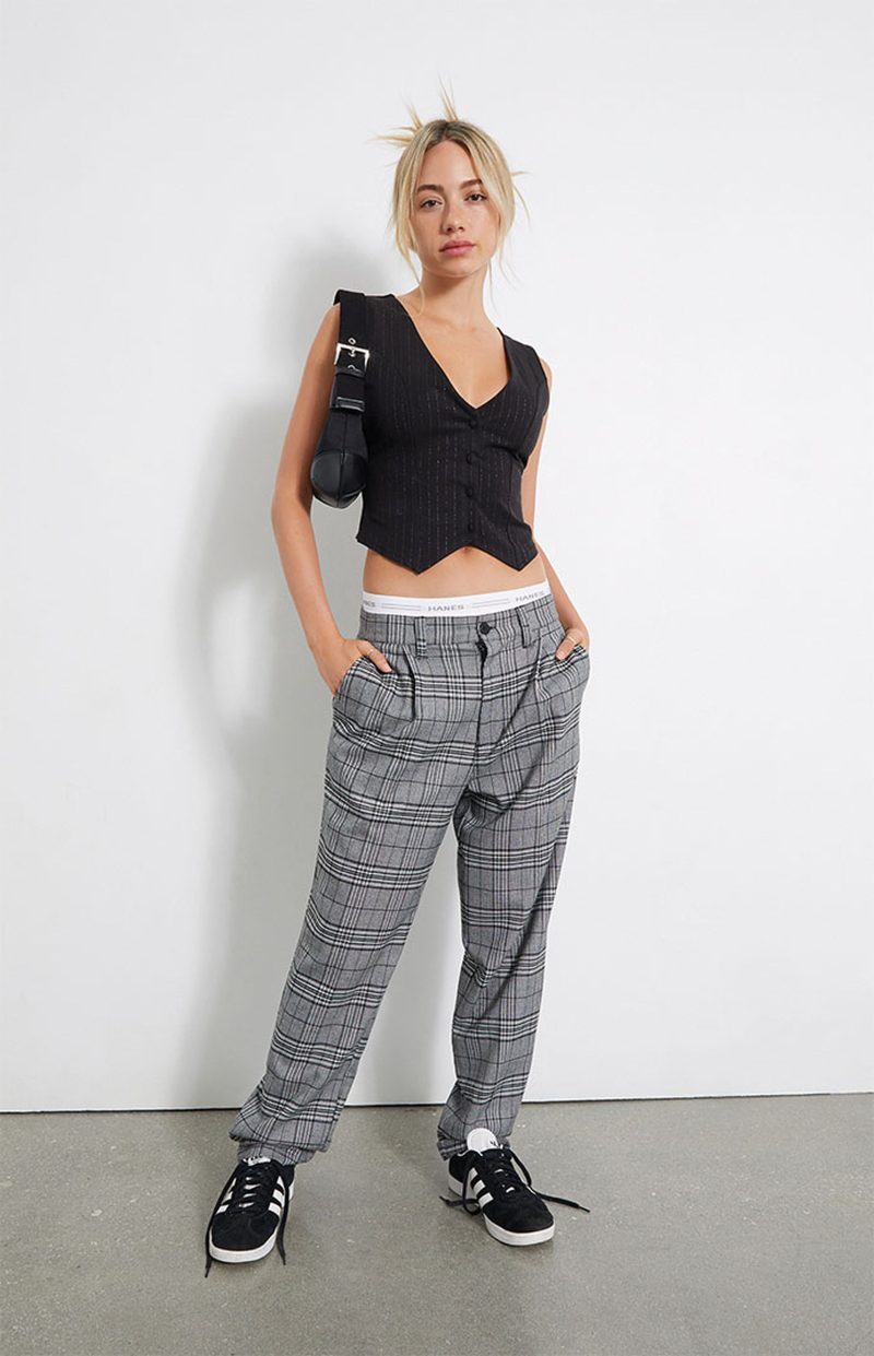 Ella Ayalon featured in  the PacSun catalogue for Winter 2022