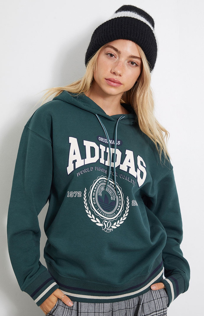 Ella Ayalon featured in  the PacSun catalogue for Winter 2022