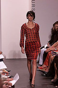 Diane Von Furstenberg fashion show for Autumn/Winter 2001