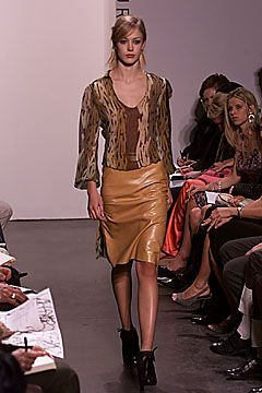 Diane Von Furstenberg fashion show for Autumn/Winter 2001