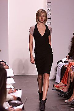 Diane Von Furstenberg fashion show for Autumn/Winter 2001