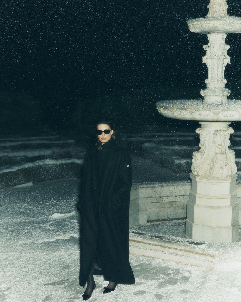 Isabeli Fontana featured in  the Alo Yoga advertisement for Holiday 2024