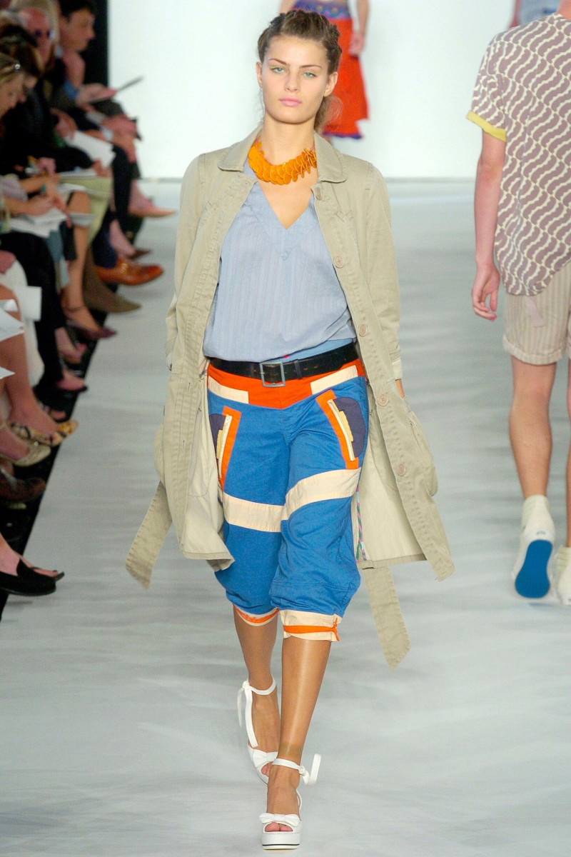 Isabeli Fontana featured in  the Marc by Marc Jacobs fashion show for Spring/Summer 2005