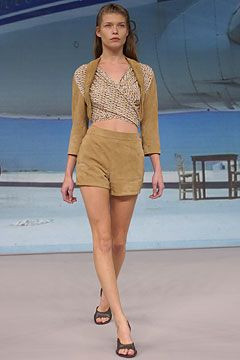 Hussein Chalayan fashion show for Spring/Summer 2004