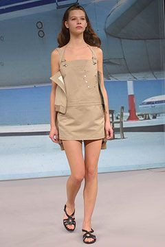 Hussein Chalayan fashion show for Spring/Summer 2004
