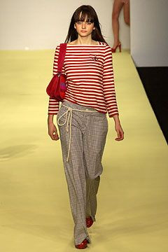 Clements Ribeiro fashion show for Spring/Summer 2004