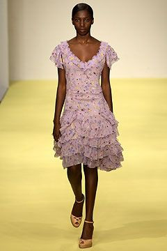 Clements Ribeiro fashion show for Spring/Summer 2004