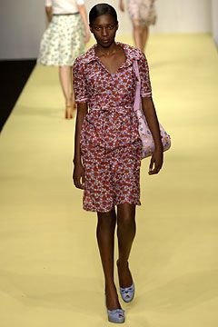 Clements Ribeiro fashion show for Spring/Summer 2004