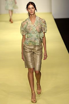 Clements Ribeiro fashion show for Spring/Summer 2004