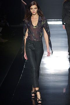 Costume National fashion show for Spring/Summer 2004