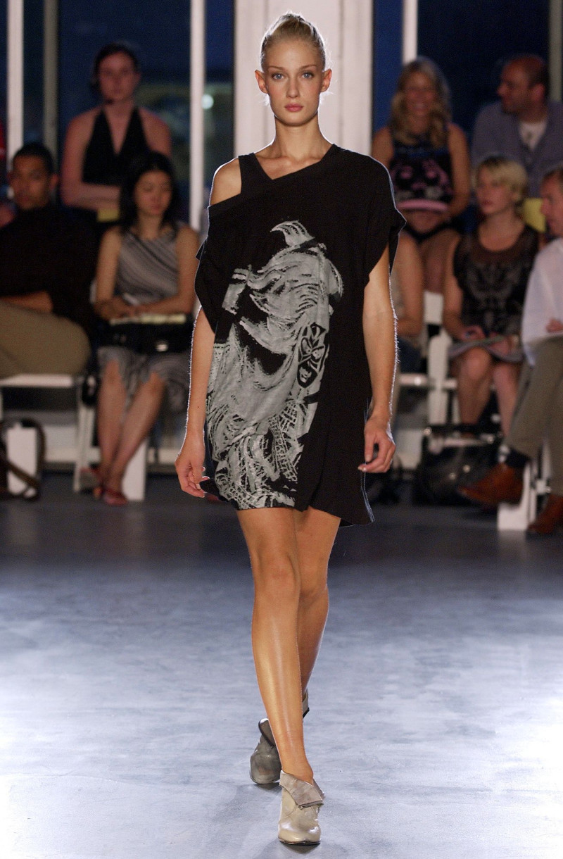 Daryl K / Kerrigan fashion show for Spring/Summer 2004