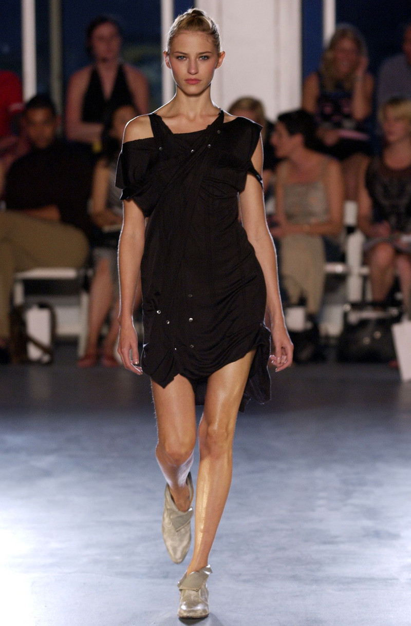 Daryl K / Kerrigan fashion show for Spring/Summer 2004
