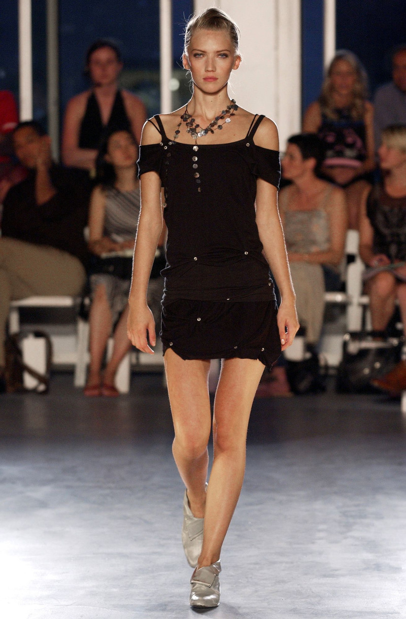Daryl K / Kerrigan fashion show for Spring/Summer 2004