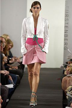 Diane Von Furstenberg fashion show for Spring/Summer 2004