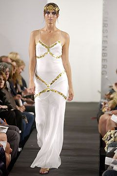 Diane Von Furstenberg fashion show for Spring/Summer 2004