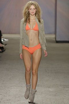 DKNY fashion show for Spring/Summer 2004