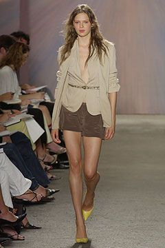 DKNY fashion show for Spring/Summer 2004