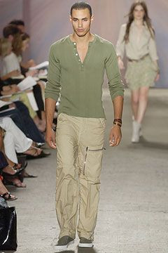 DKNY fashion show for Spring/Summer 2004