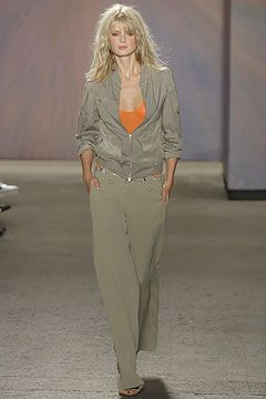 DKNY fashion show for Spring/Summer 2004