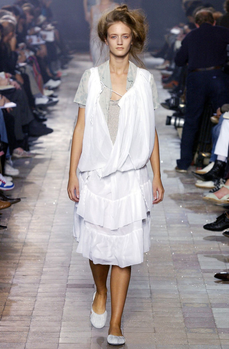 Dries van Noten fashion show for Spring/Summer 2004