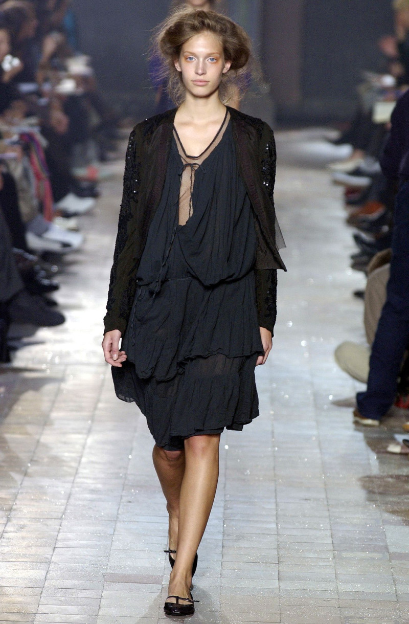 Dries van Noten fashion show for Spring/Summer 2004