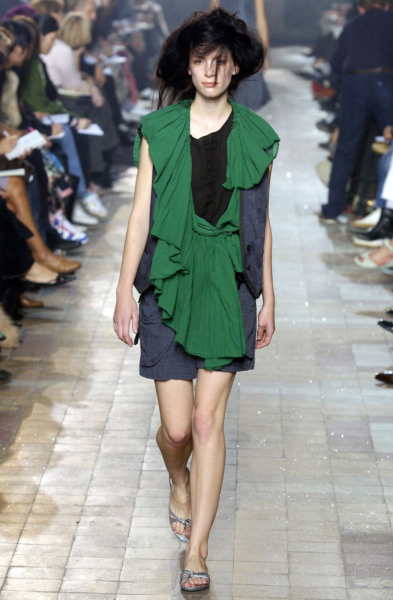 Dries van Noten fashion show for Spring/Summer 2004