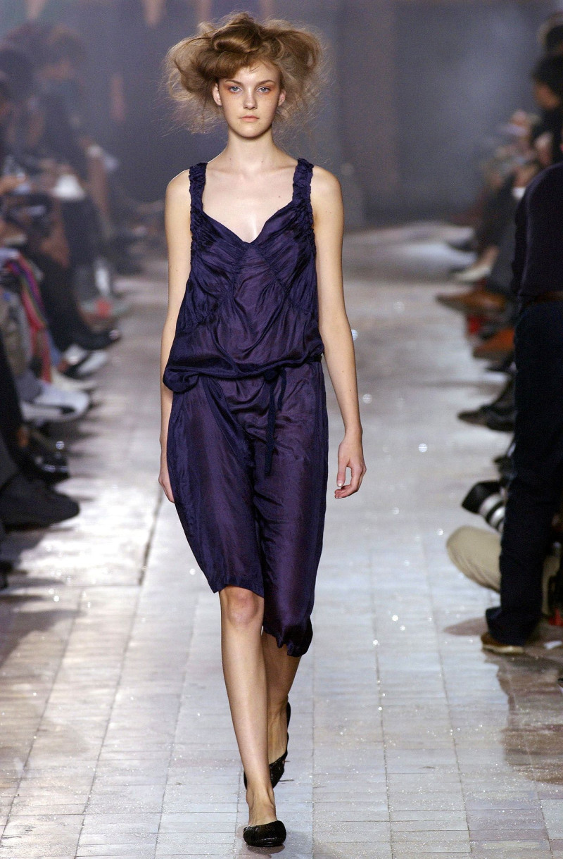 Dries van Noten fashion show for Spring/Summer 2004