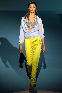 Emanuel Ungaro fashion show for Spring/Summer 2004
