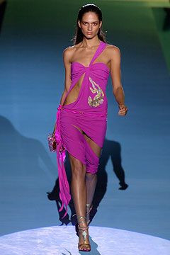 Emanuel Ungaro fashion show for Spring/Summer 2004