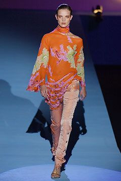 Emanuel Ungaro fashion show for Spring/Summer 2004