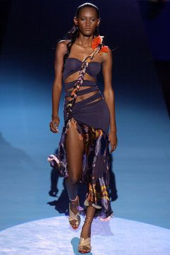 Emanuel Ungaro fashion show for Spring/Summer 2004