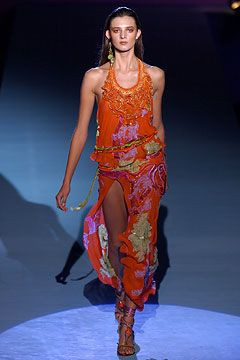 Emanuel Ungaro fashion show for Spring/Summer 2004
