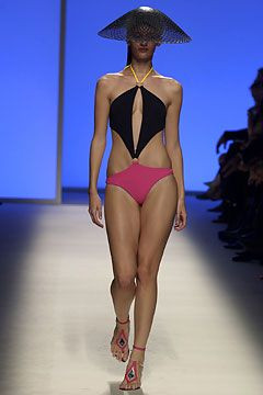 Pucci fashion show for Spring/Summer 2004