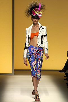 Pucci fashion show for Spring/Summer 2004