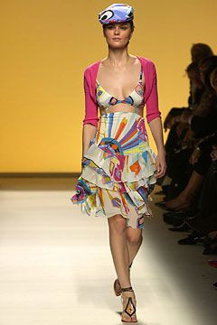 Pucci fashion show for Spring/Summer 2004