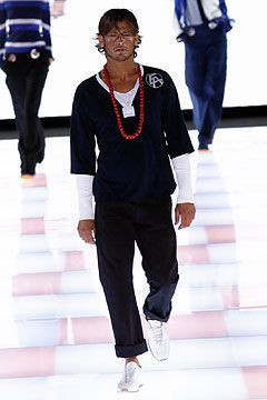 Emporio Armani fashion show for Spring/Summer 2004