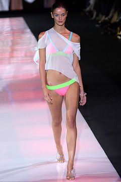 Emporio Armani fashion show for Spring/Summer 2004