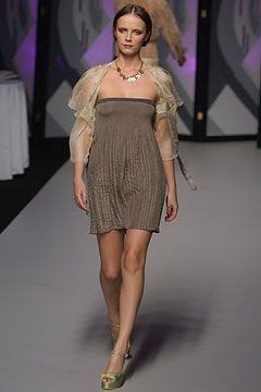 Frostfrench fashion show for Spring/Summer 2004