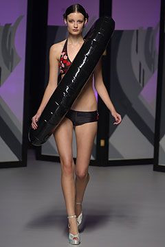 Frostfrench fashion show for Spring/Summer 2004