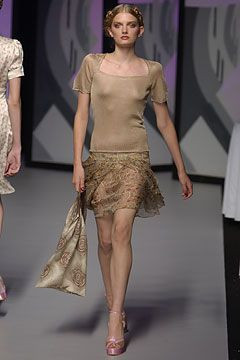 Frostfrench fashion show for Spring/Summer 2004