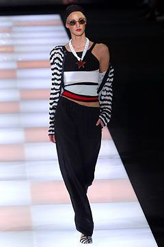 Giorgio Armani fashion show for Spring/Summer 2004