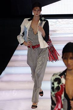 Giorgio Armani fashion show for Spring/Summer 2004
