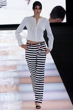 Giorgio Armani fashion show for Spring/Summer 2004