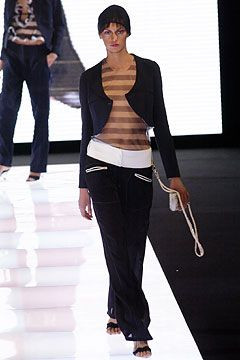 Giorgio Armani fashion show for Spring/Summer 2004