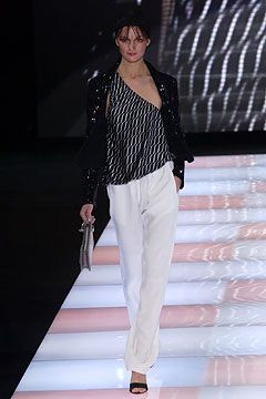 Giorgio Armani fashion show for Spring/Summer 2004